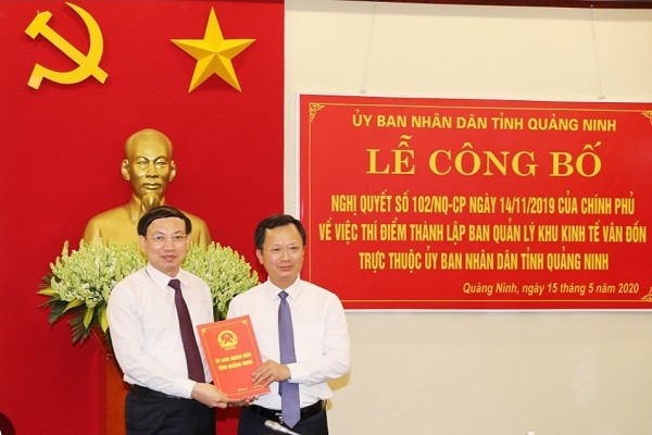 Hình ảnh Lễ công bố thành lập Ban Quản lý Khu kinh tế Vân Đồn năm 2020.