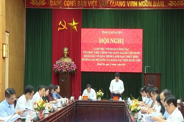 Toàn cảnh Hội nghị.