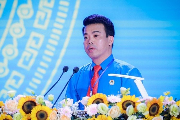Tân Chủ tịch LĐLĐ tỉnh Hưng Yên khóa XIX, nhiệm kỳ 2023-2028 Lê Quang Toản, phát biểu bế mạc Đại hội.
