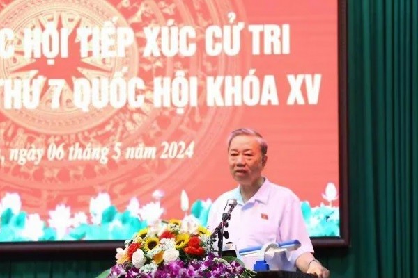 Bộ trưởng Tô Lâm phát biểu tại buổi tiếp xúc cử tri.