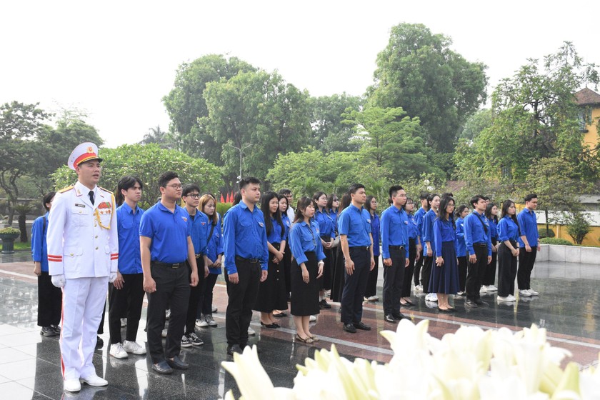 Đoàn Thanh niên Bộ Tư pháp: Tự hào 70 năm chiến thắng Điện Biên phủ