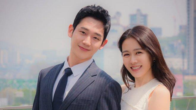 Phim Hàn của Son Ye Jin, Jung Hae In sẽ có phiên bản Ấn Độ. Ảnh: JTBC.