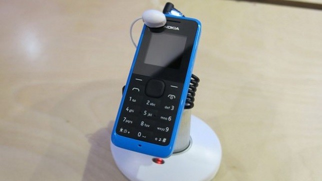 Người dùng sẽ không có cơ hội mua các mẫu điện thoại phổ thông như Nokia 105 từ tháng 8. Ảnh Gsmdome.