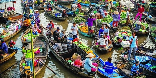 Ngoài thế mạnh du lịch sông nước, hiện nay sản phẩm du lịch của ĐBSCL vẫn rất nghèo nàn, đơn điệu.