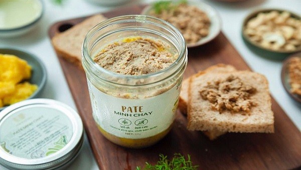 Tiềm ẩn nguy cơ lớn ngộ độc do sản phẩm pate Minh Chay ở Tp Hồ Chí Minh