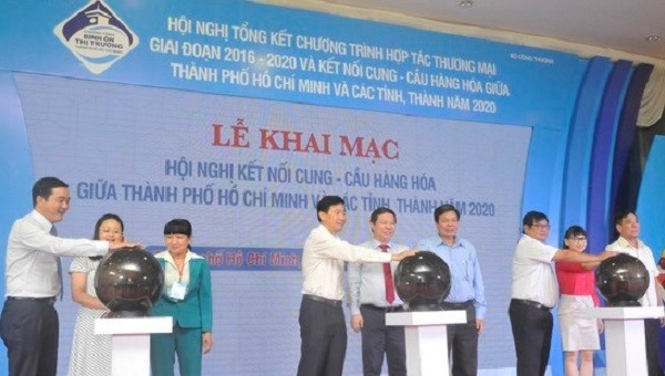 Lễ khai mạc Hội nghị kết nối cung cầu hàng hóa giữa TP HCM và các tỉnh, thành năm 2020 diễn ra sáng 24/9.