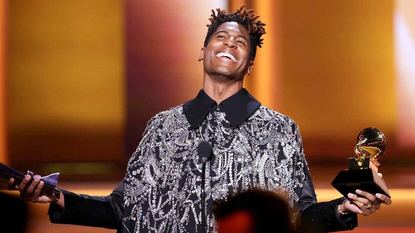 Jon Batiste chiến thắng Album xuất sắc nhất ở Grammy 2022