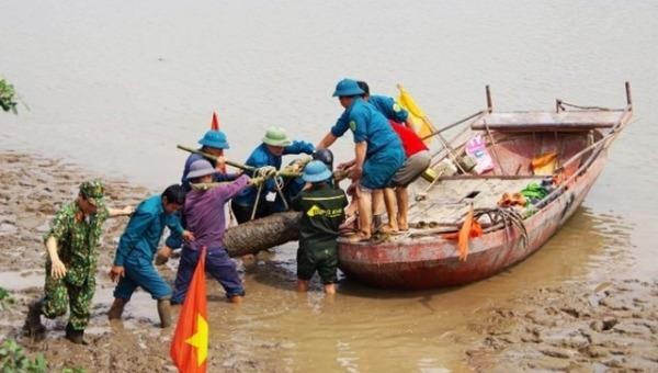 Lực lượng công binh đã đưa quả bom tới vị trí hủy nổ an toàn.