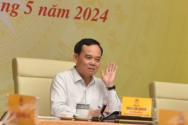 Phó Thủ tướng Trần Lưu Quang phát biểu tại phiên họp lần thứ tư của Tổ công tác về cải cách thủ tục hành chính của Thủ tướng Chính phủ - Ảnh: VGP/Hải Minh