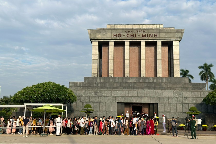 Lăng Chủ tịch Hồ Chí Minh. Ảnh: Mỵ Châu - Minh Trang