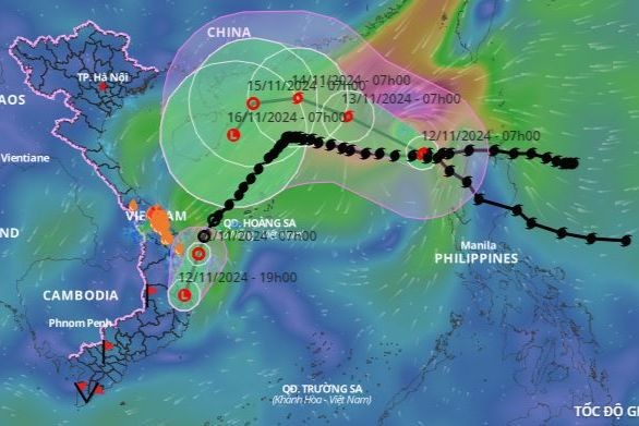 Cơn bão số 7 đã suy yếu thành vùng áp thấp. Cơn bão số 8 đã đi vào biển Đông. Ảnh: VNDMS