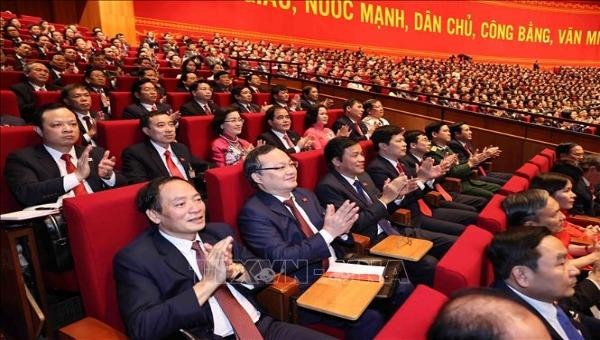 Đại hội XIII sẽ thảo luận các văn kiện để xác định các mục tiêu phát triển của đất nước trong 5 năm, 10 năm tới và tầm nhìn đến năm 2045. 