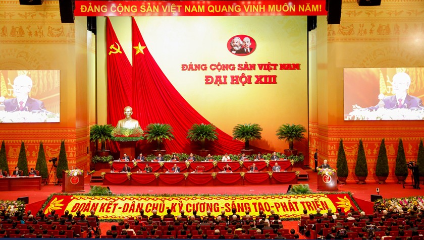 1.587 đại biểu thay mặt cho hơn 5 triệu đảng viên toàn Đảng dự Đại hội XIII.