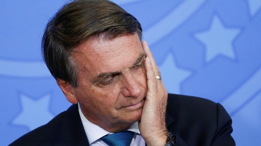 Tổng thống Brazil Jair Bolsonaro trong buổi lễ gặp gỡ các vận động viên paralympic tại Cung điện Planalto ở Brasilia, Brazil ngày 6/10/2021. Ảnh: Reuters