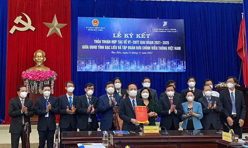 UBND tỉnh Bạc liêu và Tập đoàn VNPT ký kết hợp tác giai đoạn 2021-2025.