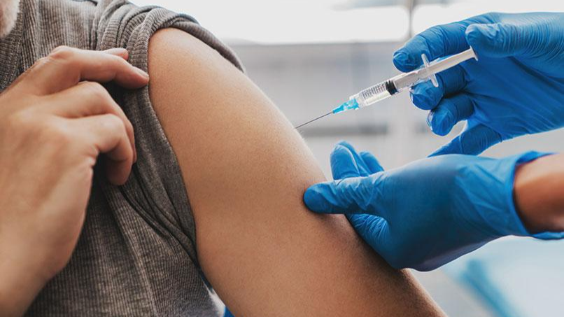 Đại đa số những người được tiêm vaccine không phát triển TTS. Ảnh minh họa: In the Black