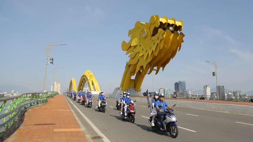 Các đoàn viên thanh niên VNPT tham gia chương trình tại TP Đà Nẵng.