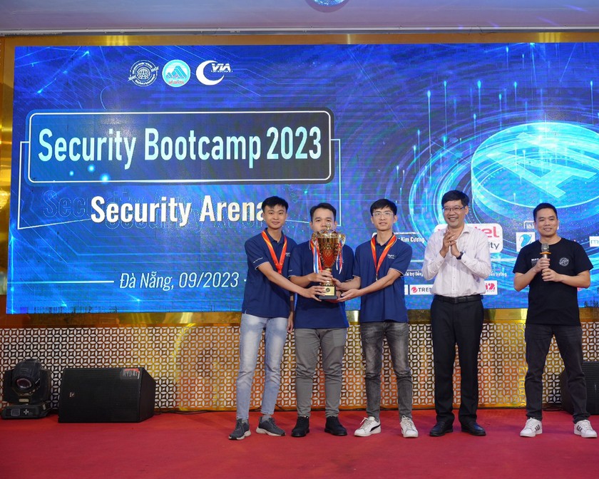 VNPT ba năm liên tiếp vô địch tại Đấu trường an toàn thông tin Security Bootcamp.