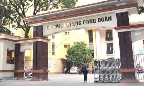 Đại học Công đoàn cho sinh viên tiếp tục học trực tuyến từ ngày 24/2/2022.