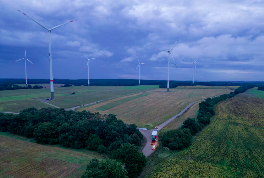 Châu Âu tích cực đầu tư vào các dự án năng lượng tái tạo và thị trường carbon. (Ảnh: Reuters) 