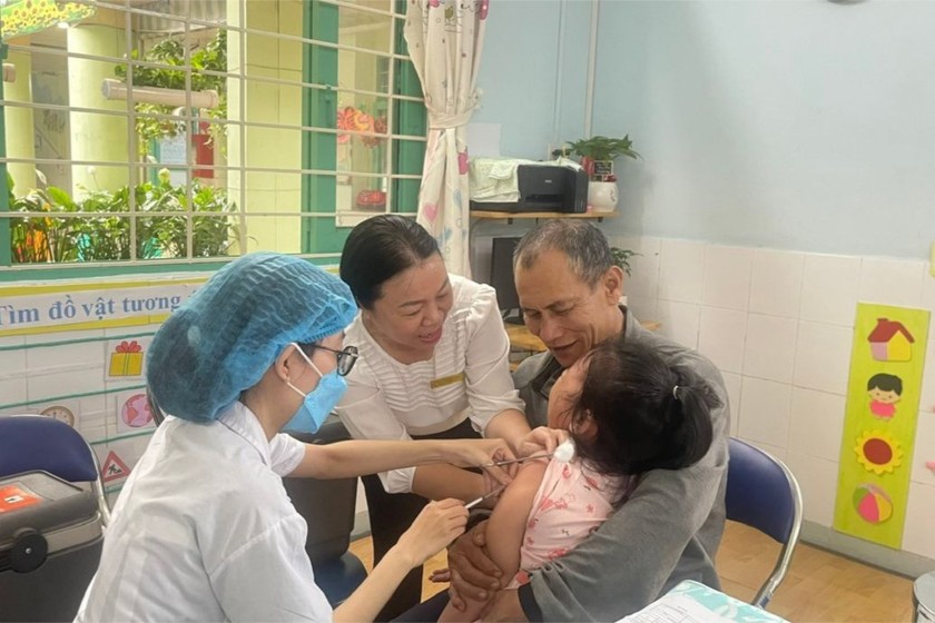 Ngành y tế TP HCM triển khai tiêm vaccine sởi tại các trường học. (Nguồn: Sở Y tế TP HCM)