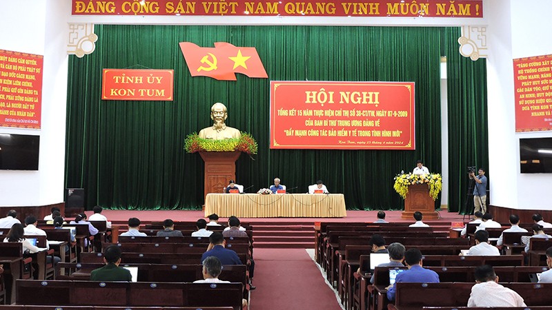 Quang cảnh hội nghị.