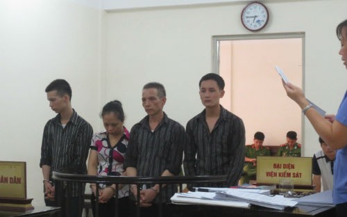 bị cáo Nguyễn Văn Cường (SN 1985) và các bị cáo đang nghe HĐXX tuyên án