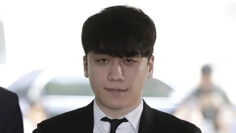 Seungri đến phiên xét xử tại Tòa án quận trung tâm Seoul ở Seoul, Hàn Quốc năm 2019. Ảnh: AP