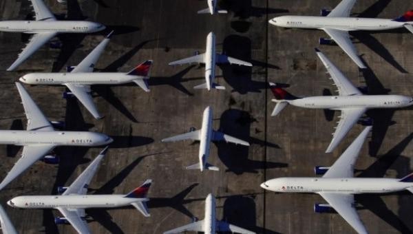 Các máy bay chở khách của Delta Air Lines đỗ tại Sân bay Quốc tế Birmingham-Shuttlesworth ở Birmingham, Alabama, Hoa Kỳ. Ảnh: REUTERS.