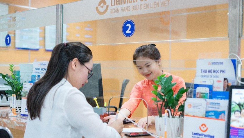 LienVietPostBank là một trong những ngân hàng TMCP đầu tiên phát hành thành công trái phiếu tăng vốn ra công chúng với khối lượng lớn. 