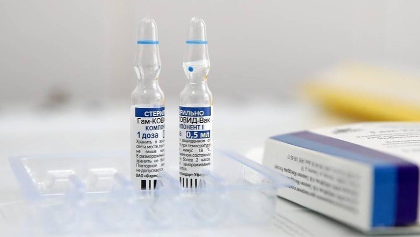 Vaccine ngừa COVID-19 Sputnik V của Nga. Ảnh:TASS