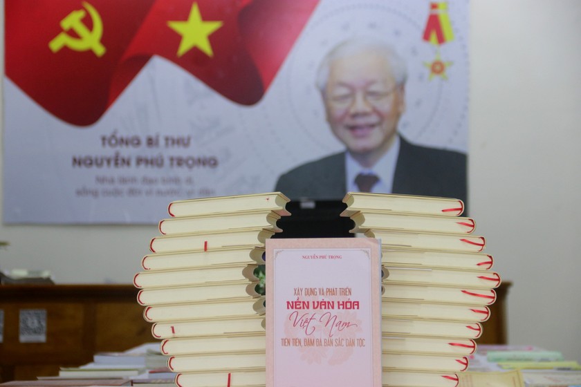 Tổng Bí thư Nguyễn Phú Trọng ra đi để lại một di sản đồ sộ cho Đảng và nhân dân