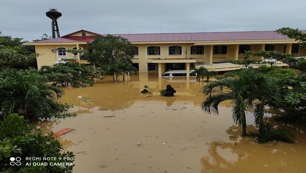 Mưa lũ vừa qua gây ngập lụt trên diện rộng tại Quảng Bình.