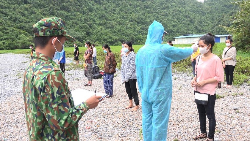 Lực lượng biên phòng liên tiếp ngăn chặn hàng chục nghìn lượt người nhập cảnh trái phép vào nước ta. Ảnh: Bộ tư lệnh BĐBP