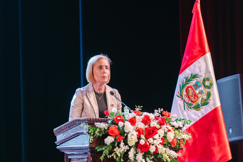 Bà Patricia Yolanda Ráez - Đại sứ Đặc mệnh Toàn quyền Peru tại Việt Nam.