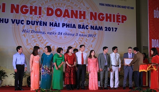 VCCI Chi nhánh Hải Phòng kết nạp hội viên mới