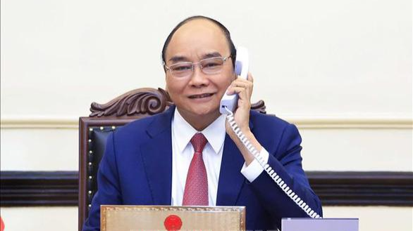 Chủ tịch nước điện đàm với Tổng thống đắc cử Yoon Suk-yeol.