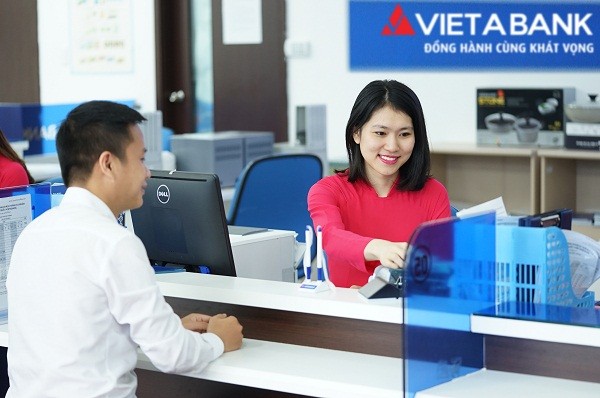 Gửi tiết kiệm online nhiều ưu đãi hơn gửi tại quầy