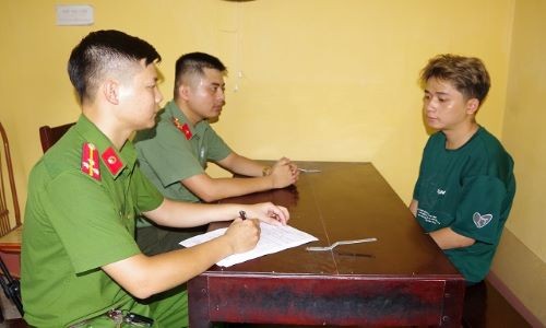 Cơ quan công an làm việc với đối tượng Nguyễn Hoài Nam