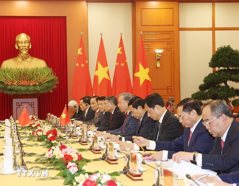Tổng Bí thư, Chủ tịch nước Tô Lâm nhấn mạnh Việt Nam coi phát triển quan hệ với Trung Quốc là ưu tiên hàng đầu trong chính sách đối ngoại của Việt Nam - Ảnh: TTXVN