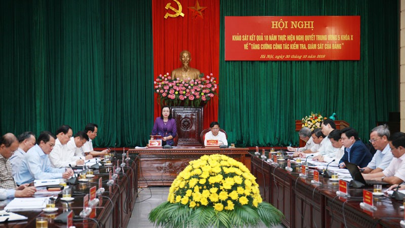 Phó Bí thư Thường trực Thành ủy Hà Nội Ngô Thị Thanh Hằng phát biểu tại hội nghị. 