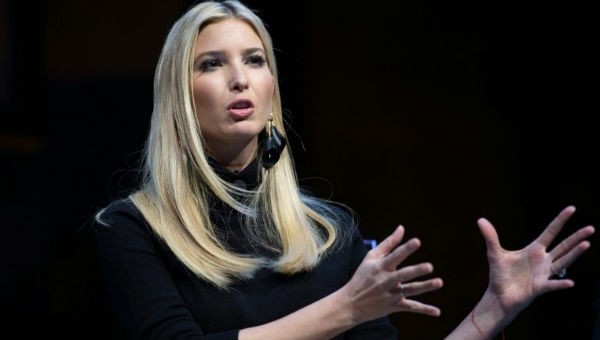 Cô Ivanka - con gái kiêm cố vấn của Tổng thống Mỹ Donald Trump.