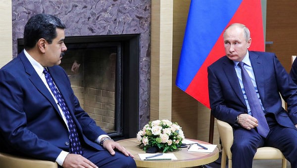 Tổng thống Nga Putin và Tổng thống Venezuela Maduro.