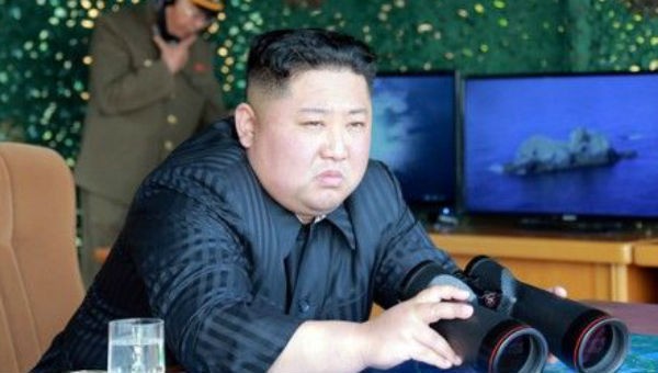 Nhà lãnh đạo Triều Tiên Kim Jong-un giám sát vụ thử tên lửa gần đây