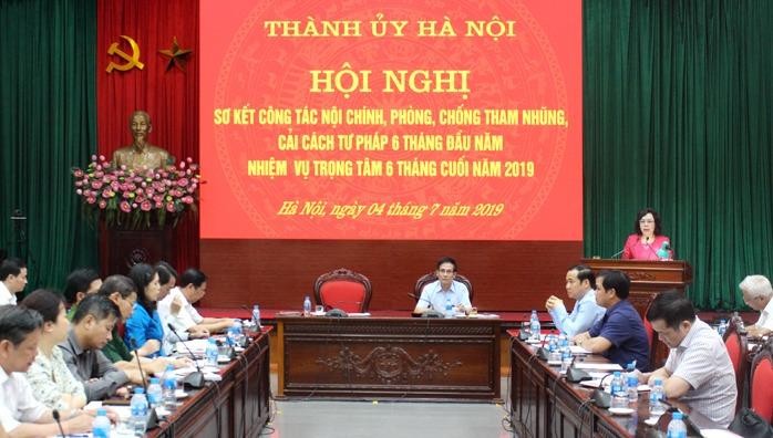 Phó Bí thư Thường trực Thành ủy Hà Nội Ngô Thị Thanh Hằng phát biểu tại hội nghị.