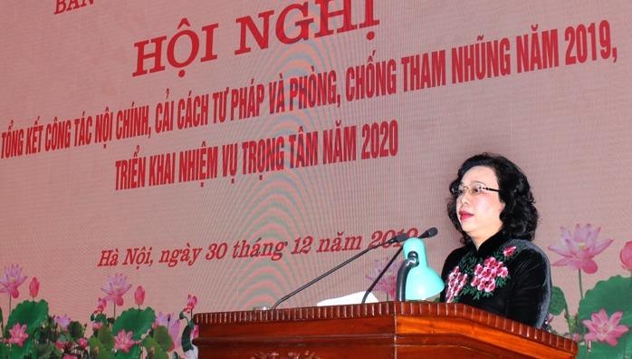 Phó Bí thư Thành ủy Hà Nội Ngô Thị Thanh Hằng phát biểu tại Hội nghị.