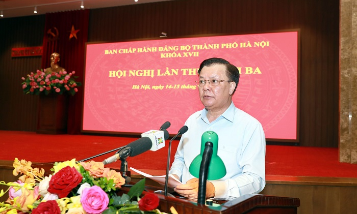 Bí thư Thành ủy Hà Nội Đinh Tiến Dũng phát biểu khai mạc Hội nghị. 