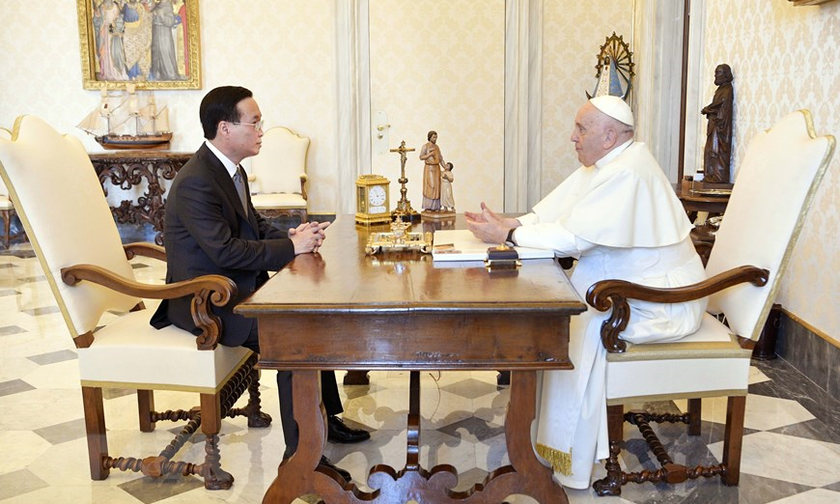 Chủ tịch nước Võ Văn Thưởng gặp Thủ tướng Vatican, Hồng y Pietro Parolin. Ảnh: Thống Nhất/TTXVN