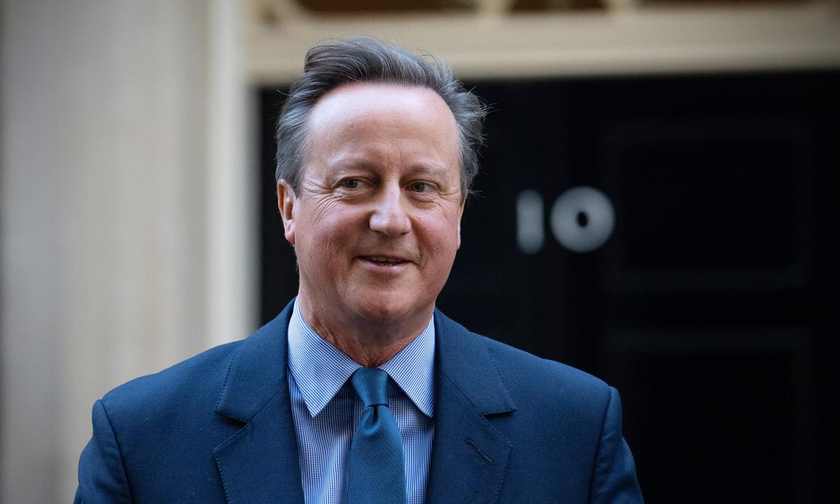 Ông David Cameron.