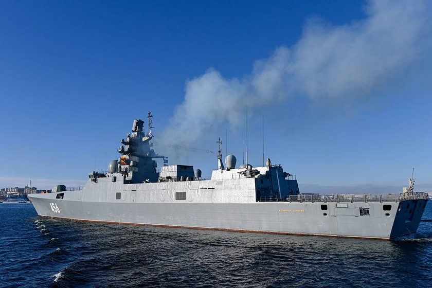 Tàu khu trục Đô đốc Golovko.